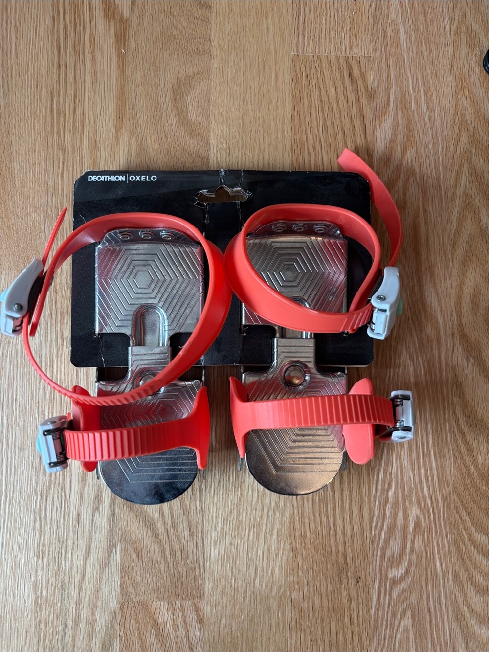 Decathlon Oxelo kids skates age Red